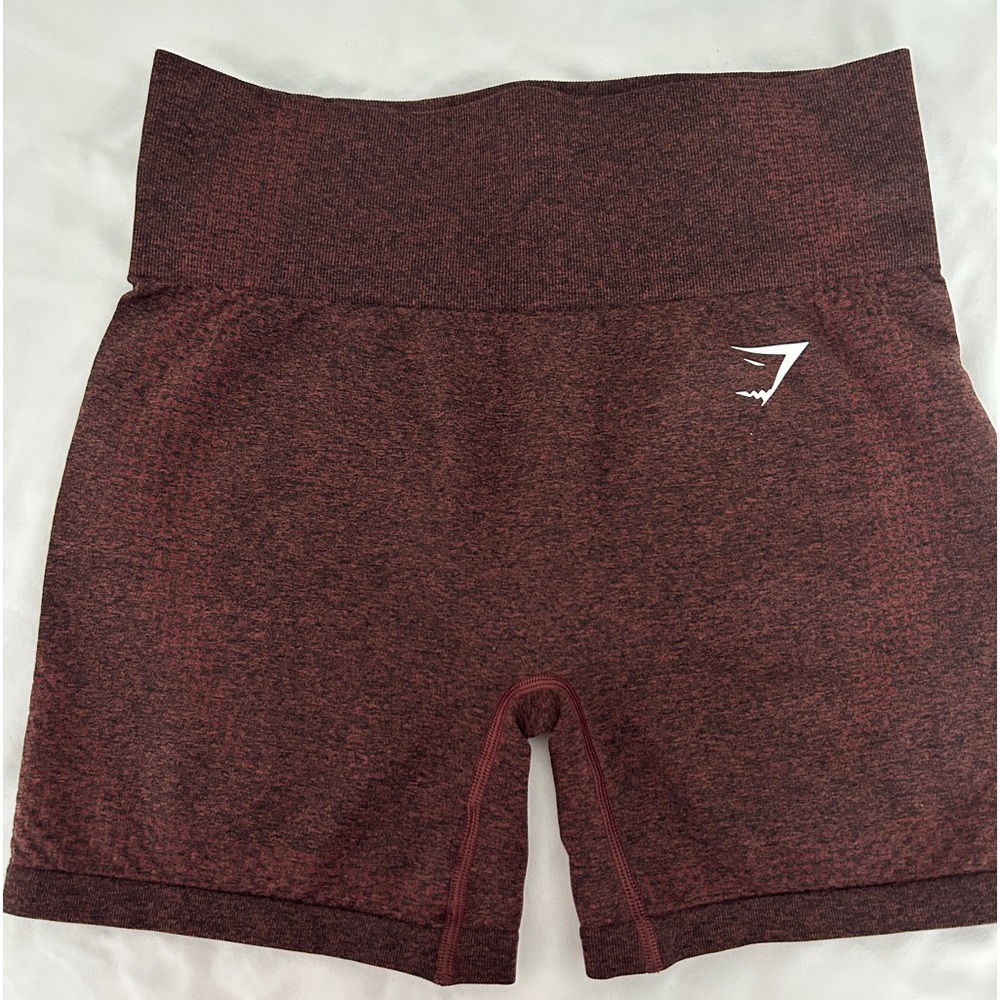 GYMSHARK SHORTS